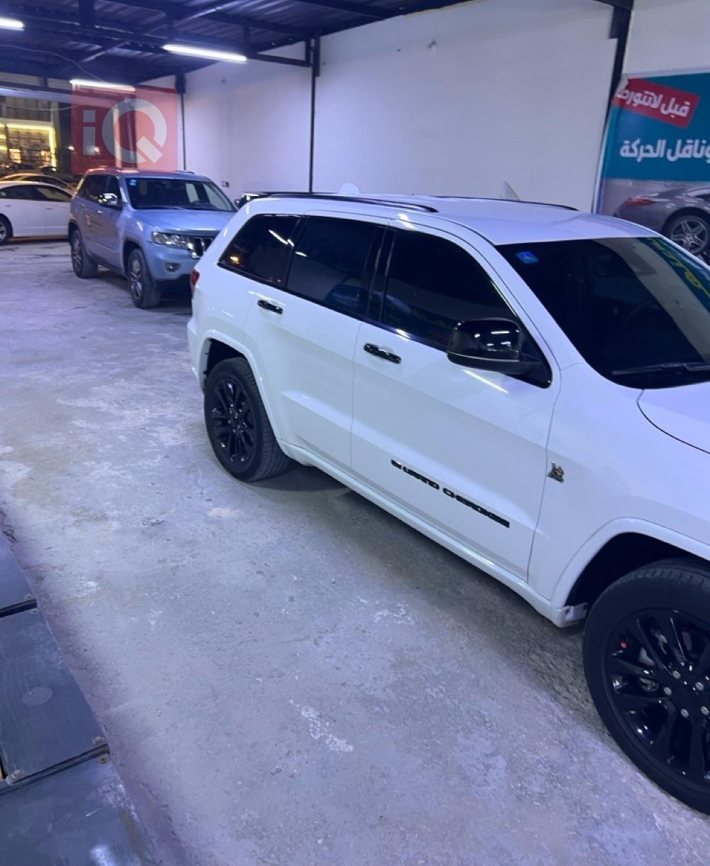 جيب جراند شيروكي